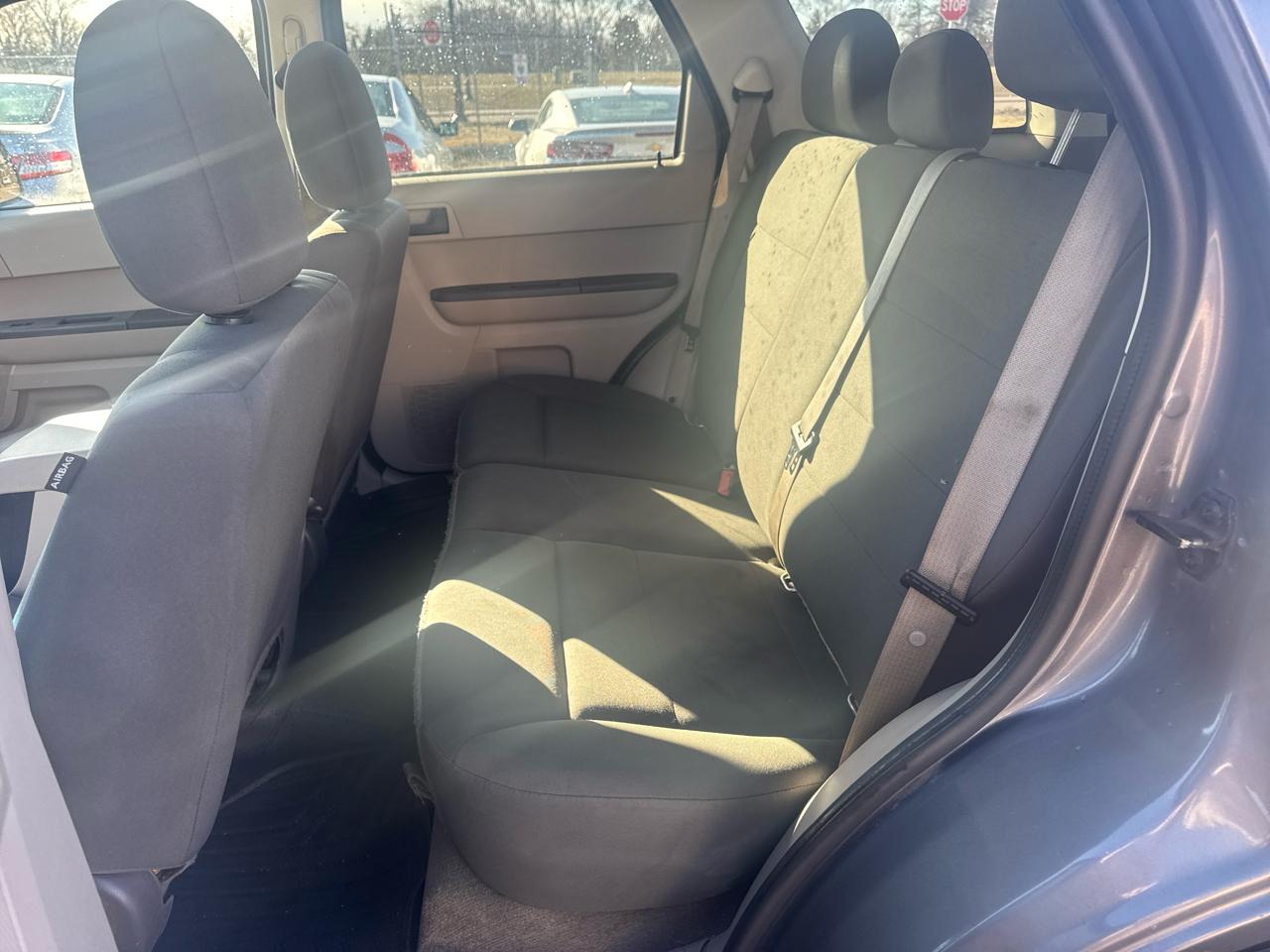 Ford Escape FWD 4dr XLS 2011