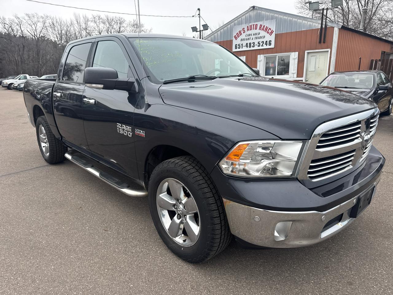 RAM 1500 4WD Crew Cab 140.5" Big Horn 2015