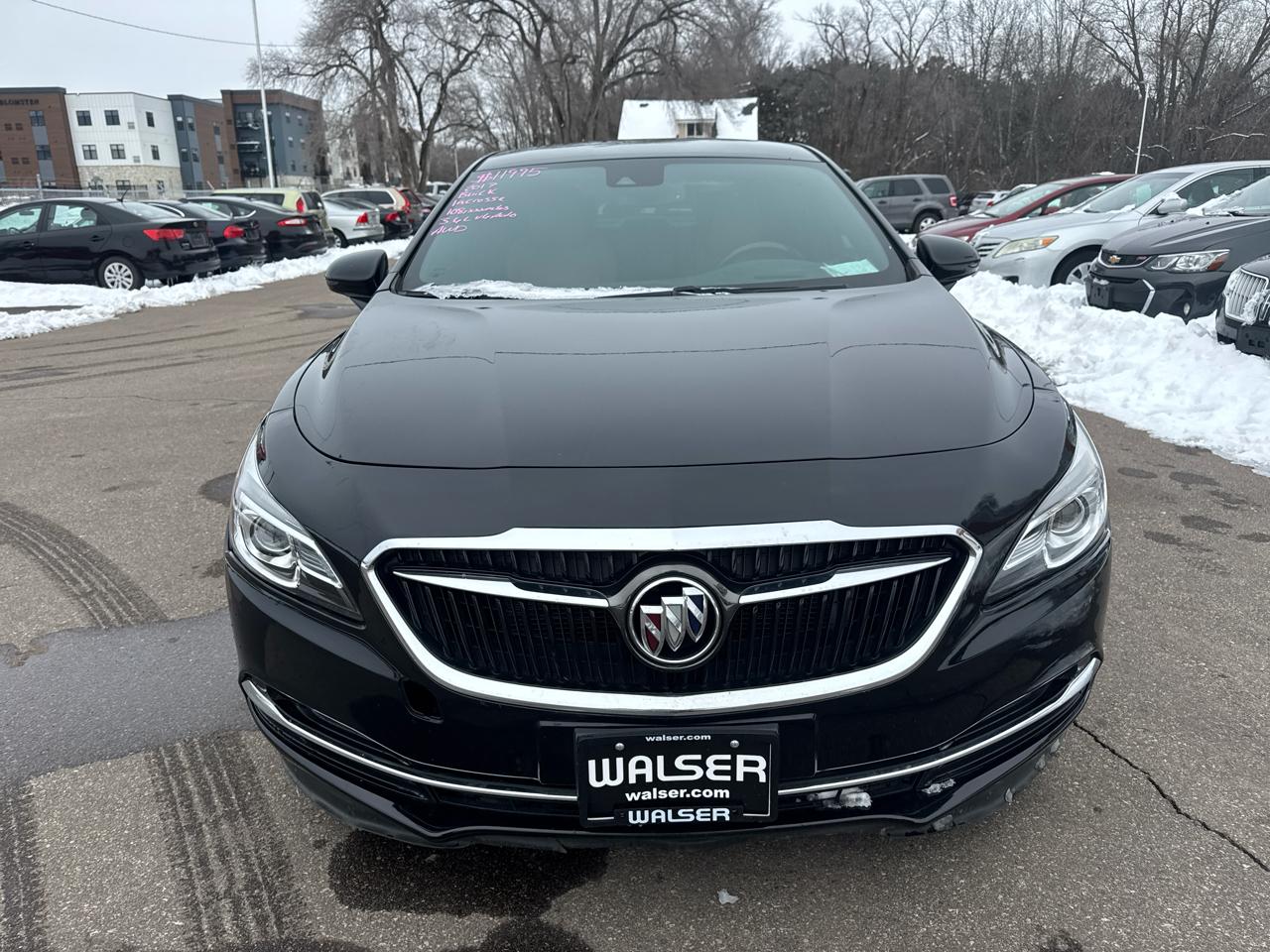 Buick LaCrosse 4dr Sdn Premium AWD 2017