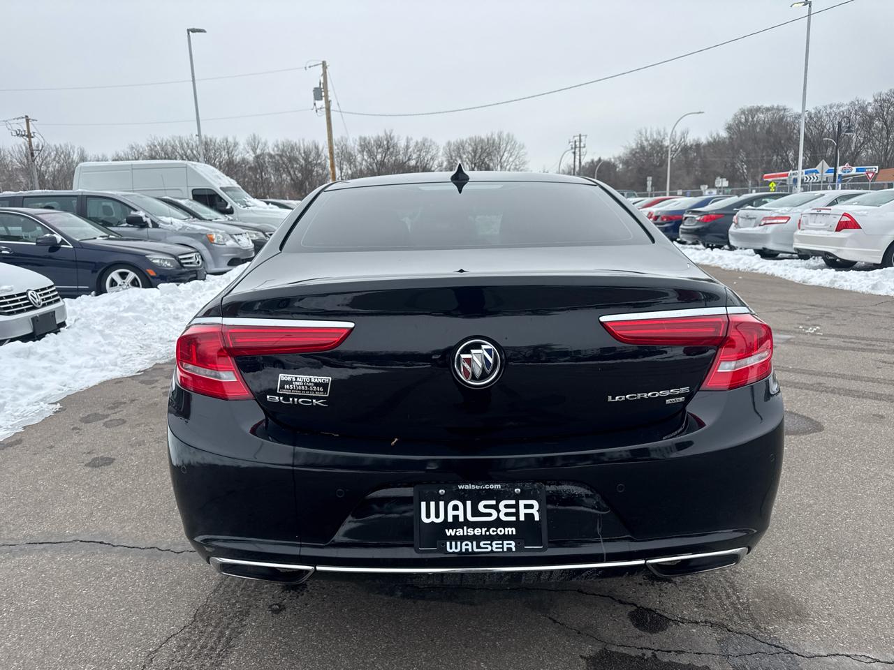 Buick LaCrosse 4dr Sdn Premium AWD 2017