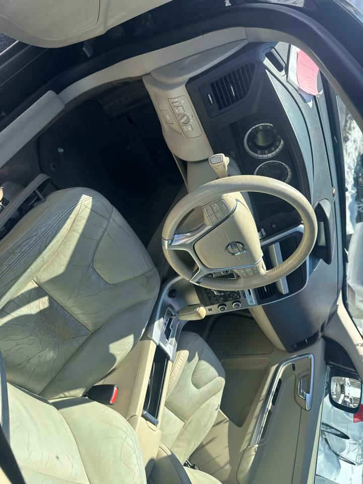 Volvo XC60 AWD 4dr 3.0T 2011