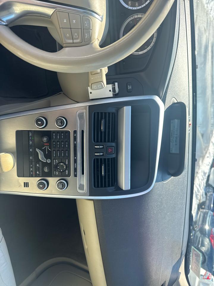 Volvo XC60 AWD 4dr 3.0T 2011