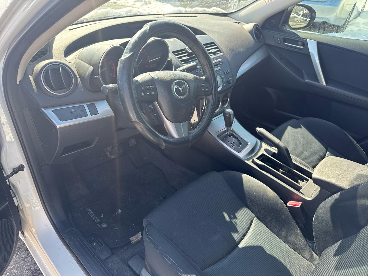 Mazda MAZDA3 4dr Sdn Auto s Sport 2011