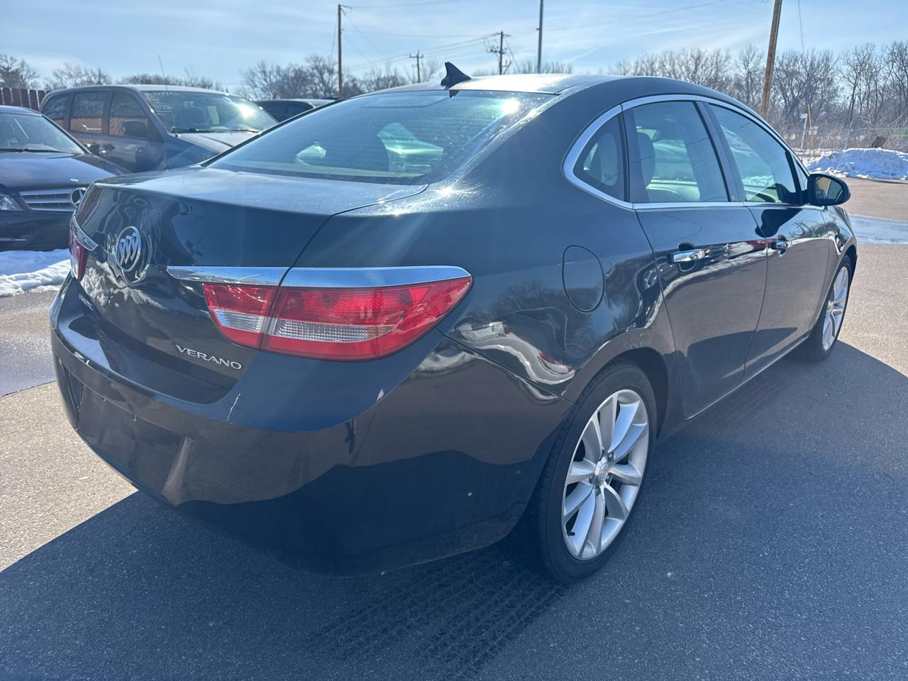 Buick Verano 4dr Sdn Leather Group 2014