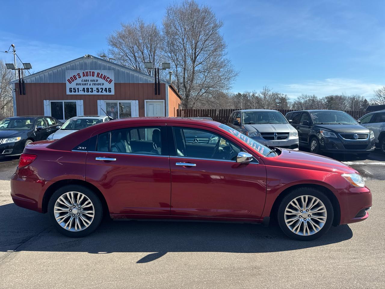 Chrysler 200 4dr Sdn Limited 2013