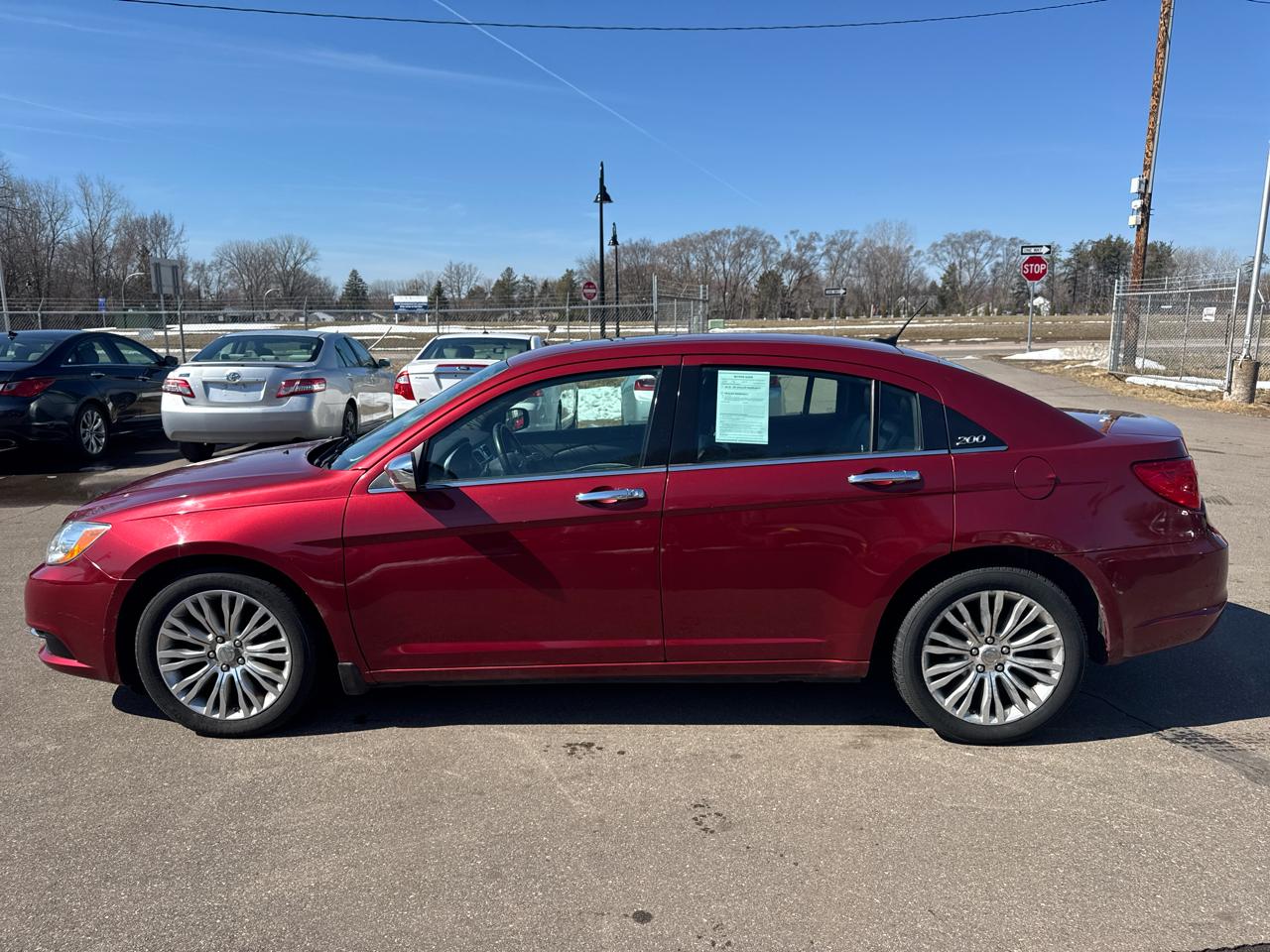 Chrysler 200 4dr Sdn Limited 2013
