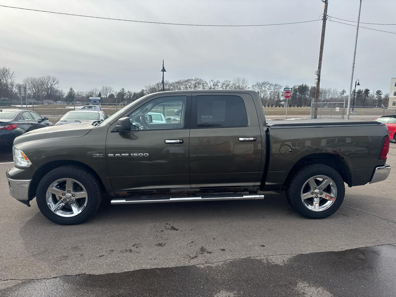 RAM 1500 4WD Crew Cab 140.5" Big Horn 2012