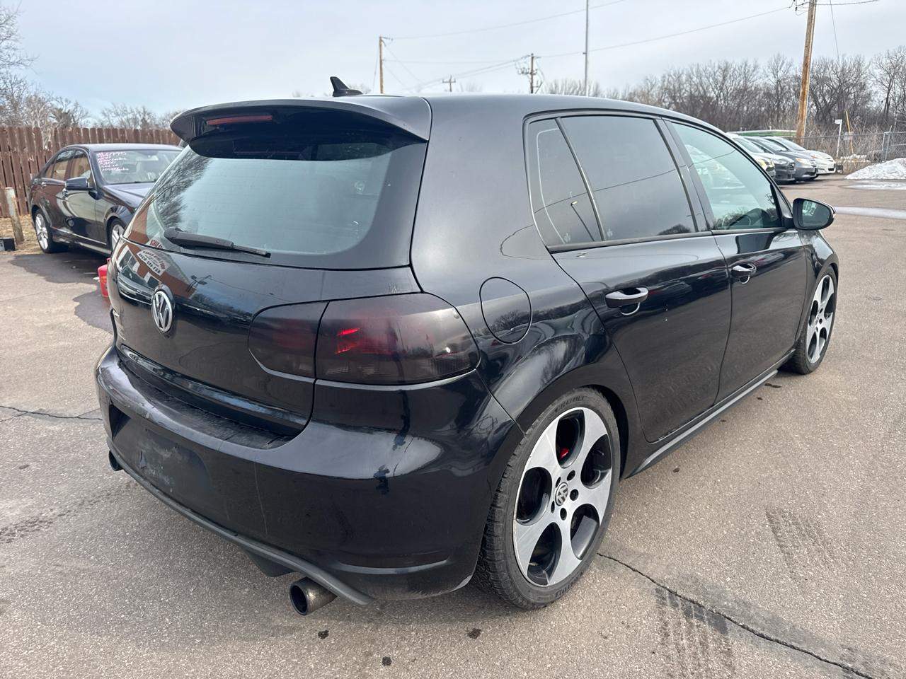 Volkswagen GTI 4dr HB DSG 2011
