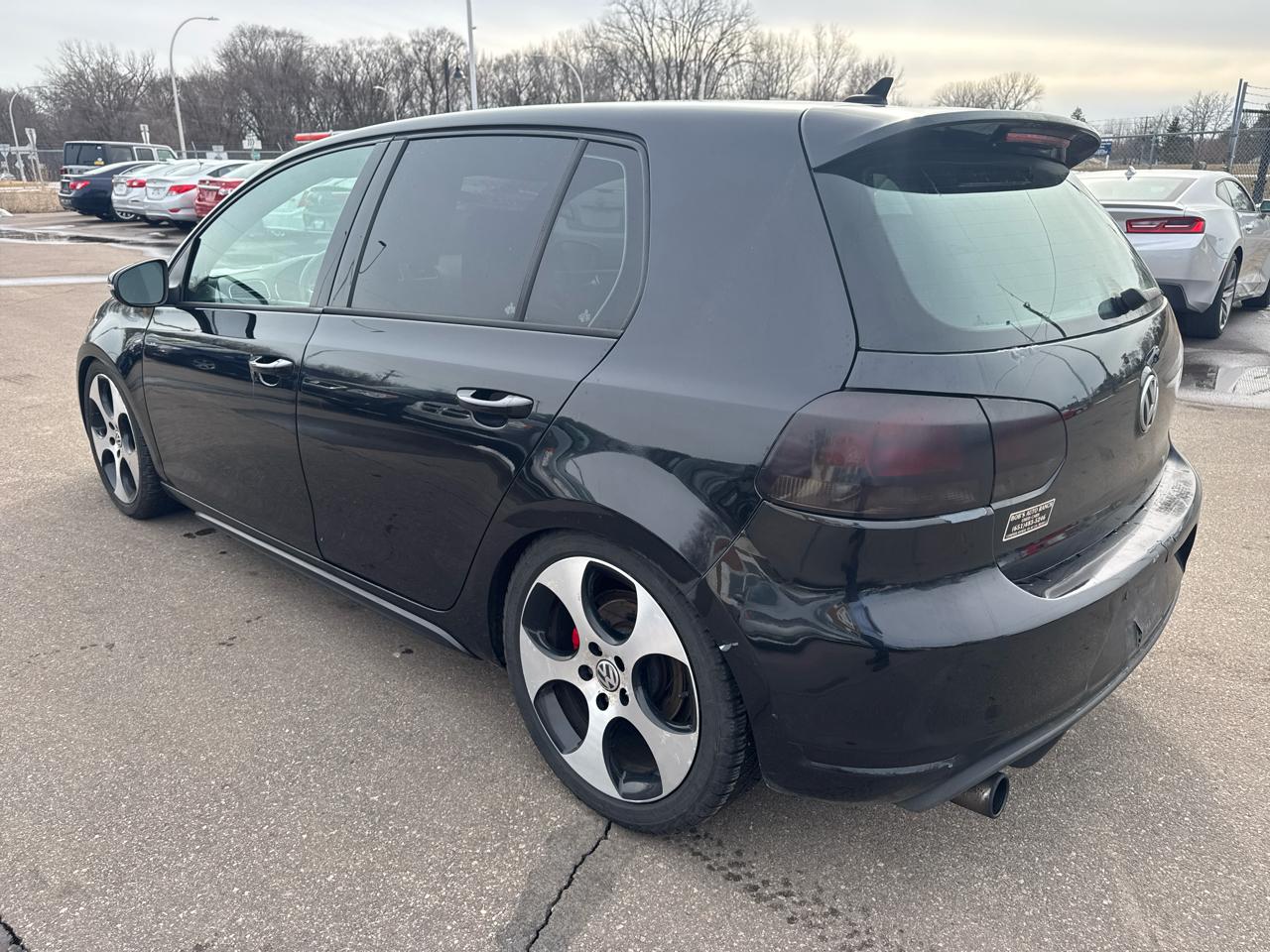 Volkswagen GTI 4dr HB DSG 2011