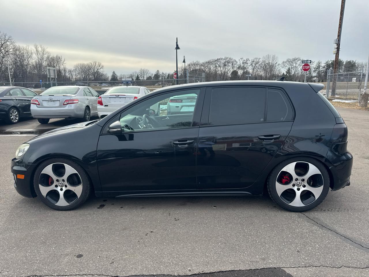 Volkswagen GTI 4dr HB DSG 2011
