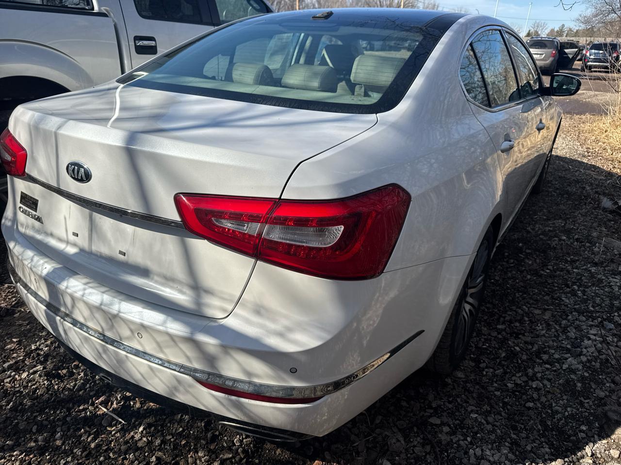 Kia Cadenza 4dr Sdn Premium 2014