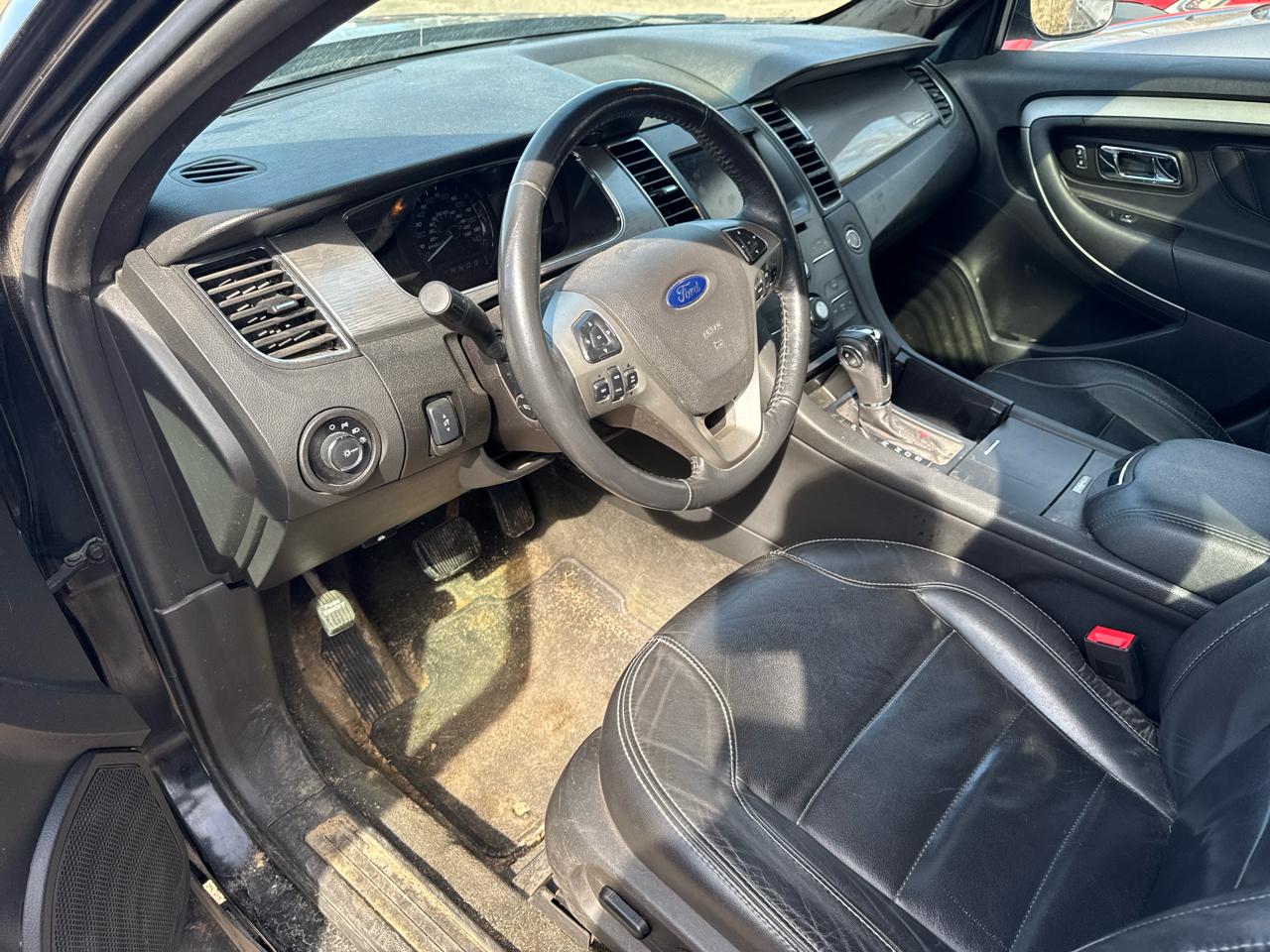 Ford Taurus 4dr Sdn SEL AWD 2013