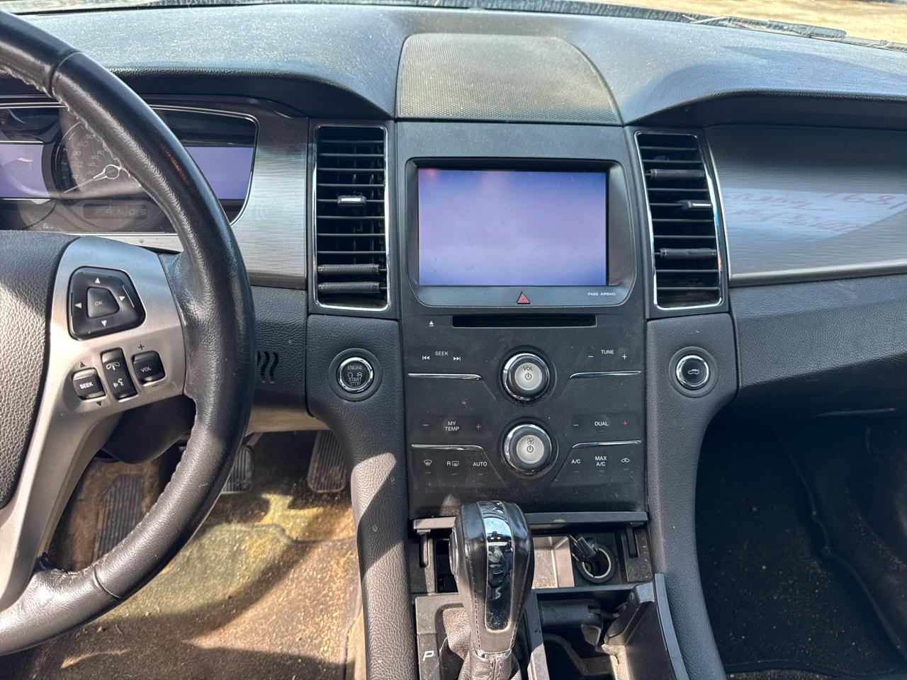 Ford Taurus 4dr Sdn SEL AWD 2013