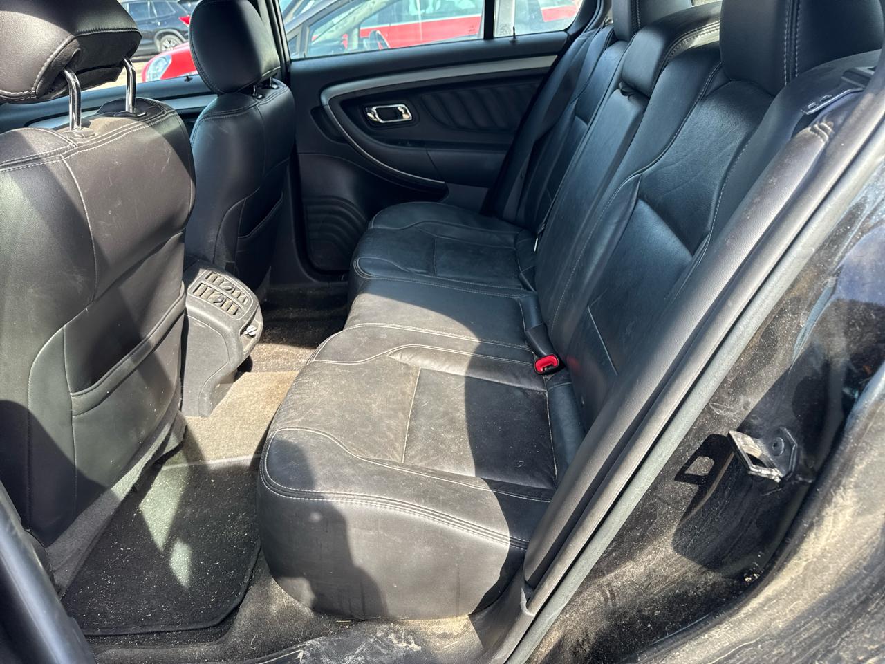 Ford Taurus 4dr Sdn SEL AWD 2013