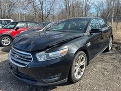 2013 Ford Taurus 