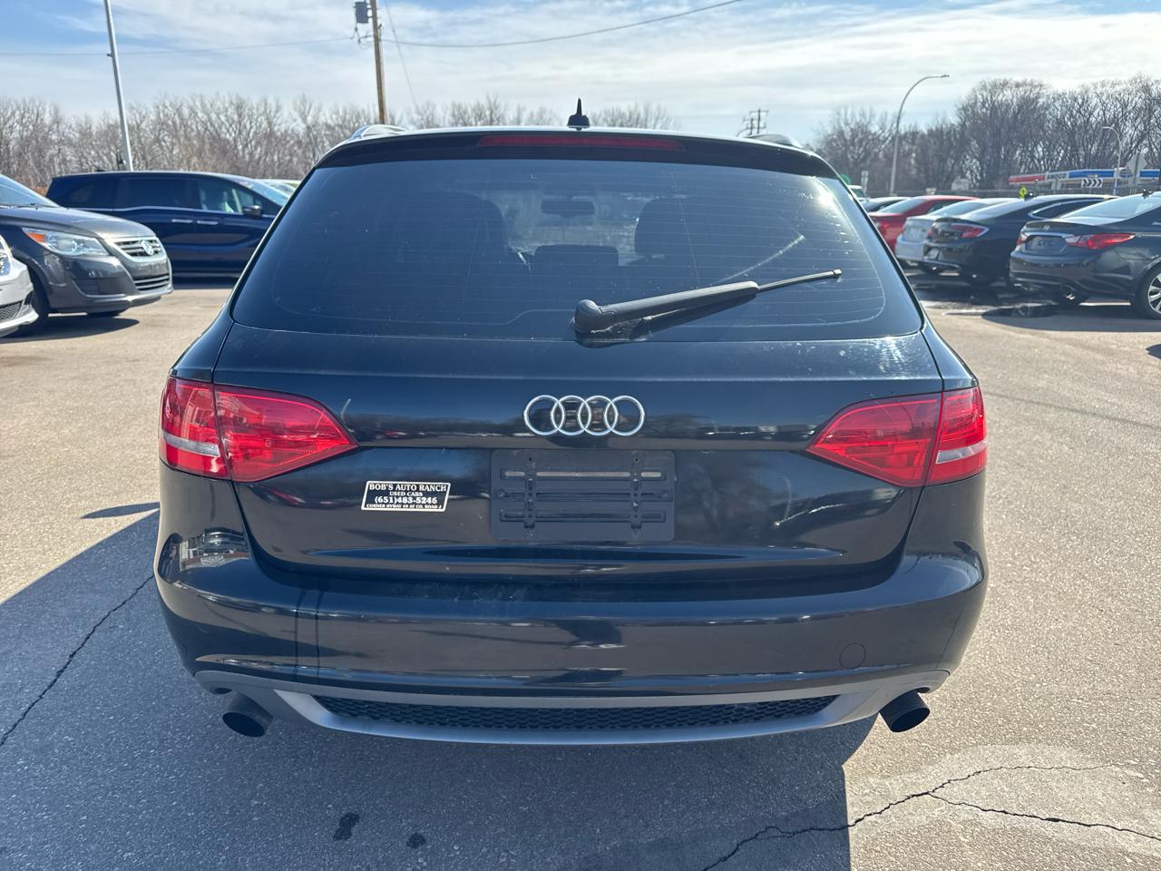 Audi A4 4dr Avant Wgn Auto quattro 2.0T Premium Plus 2011