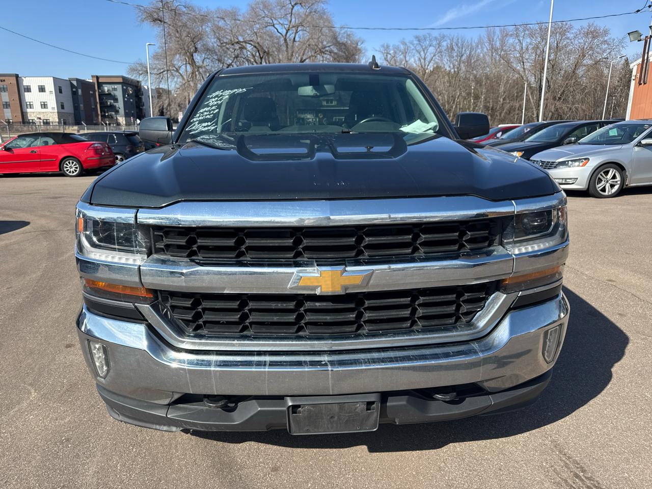 Chevrolet Silverado 1500 4WD Double Cab 143.5" LT w/1LT 2017