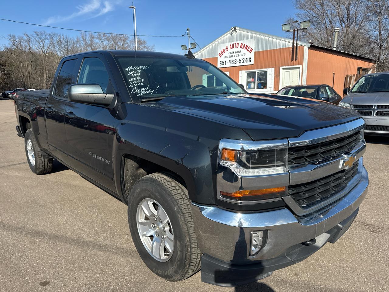 Chevrolet Silverado 1500 4WD Double Cab 143.5" LT w/1LT 2017