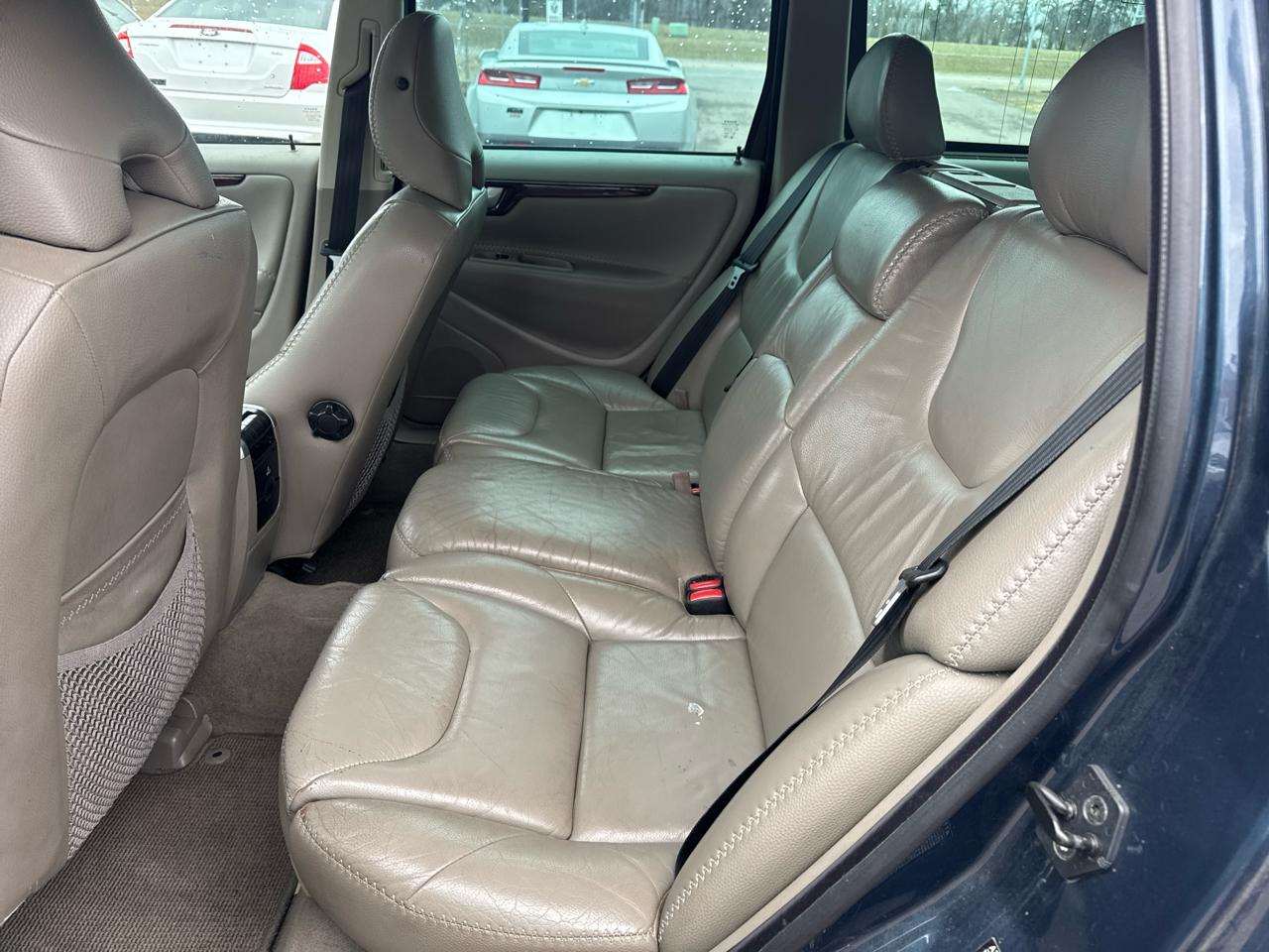 Volvo XC70 2.5L Turbo AWD 2006