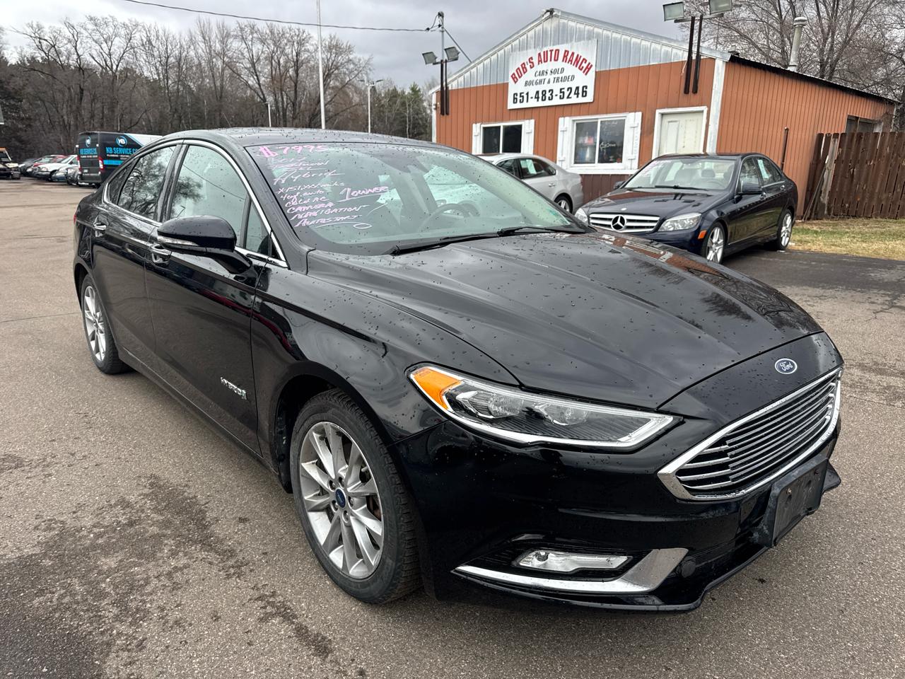 Ford Fusion Hybrid SE FWD 2017