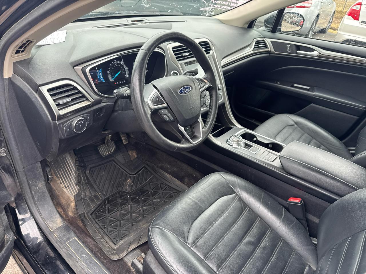 Ford Fusion Hybrid SE FWD 2017