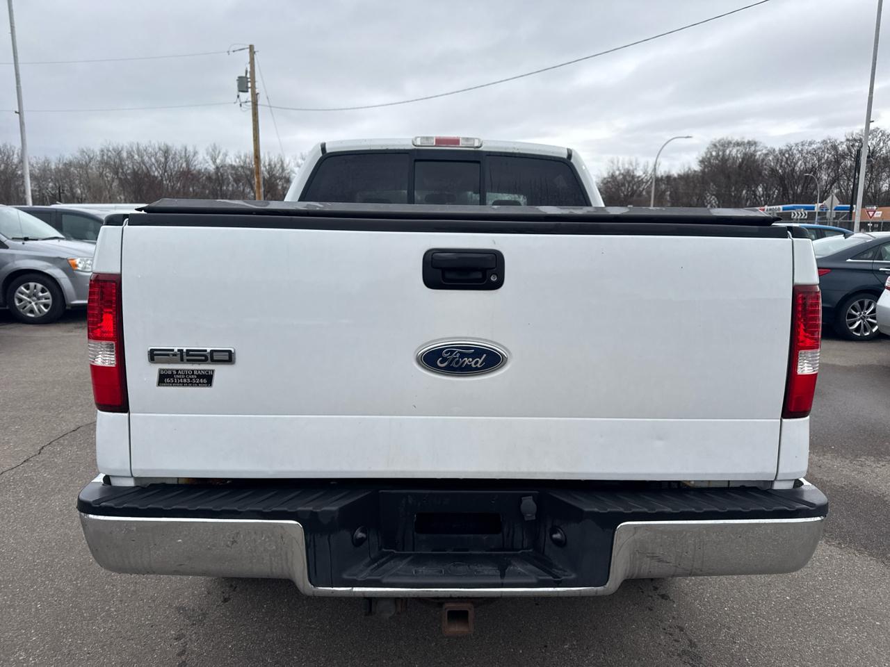 Ford F-150 4WD SuperCrew 139" XLT 2005