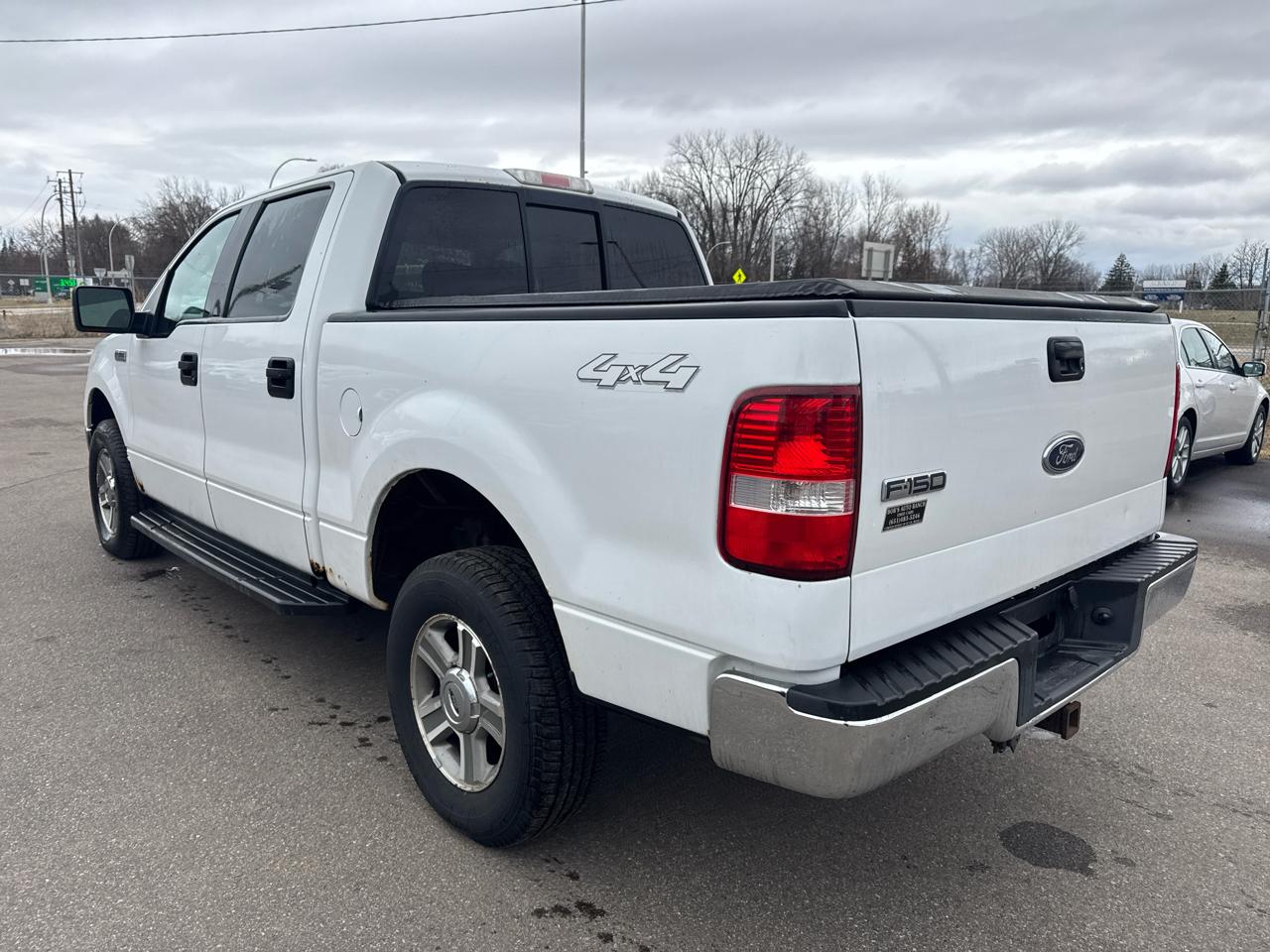 Ford F-150 4WD SuperCrew 139" XLT 2005