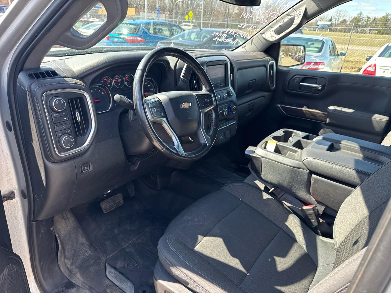 Chevrolet Silverado 1500 4WD Double Cab 147" LT 2019