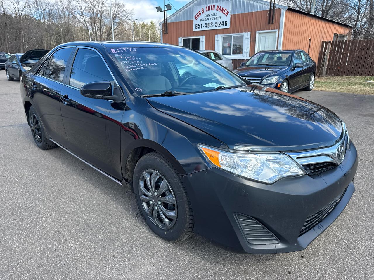 Toyota Camry 4dr Sdn I4 Auto XLE (Natl) 2013