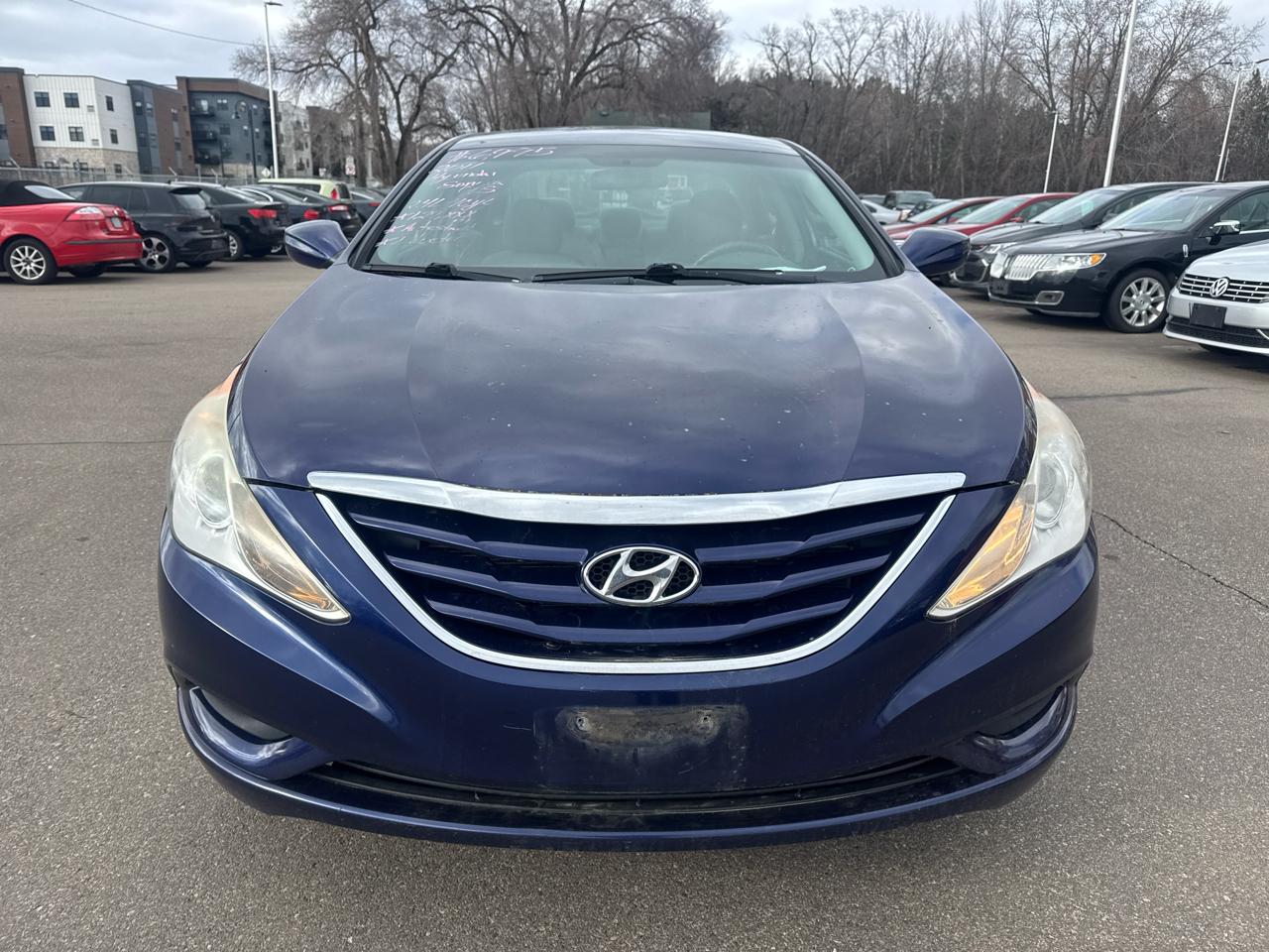 Hyundai Sonata 4dr Sdn 2.4L Auto GLS 2011