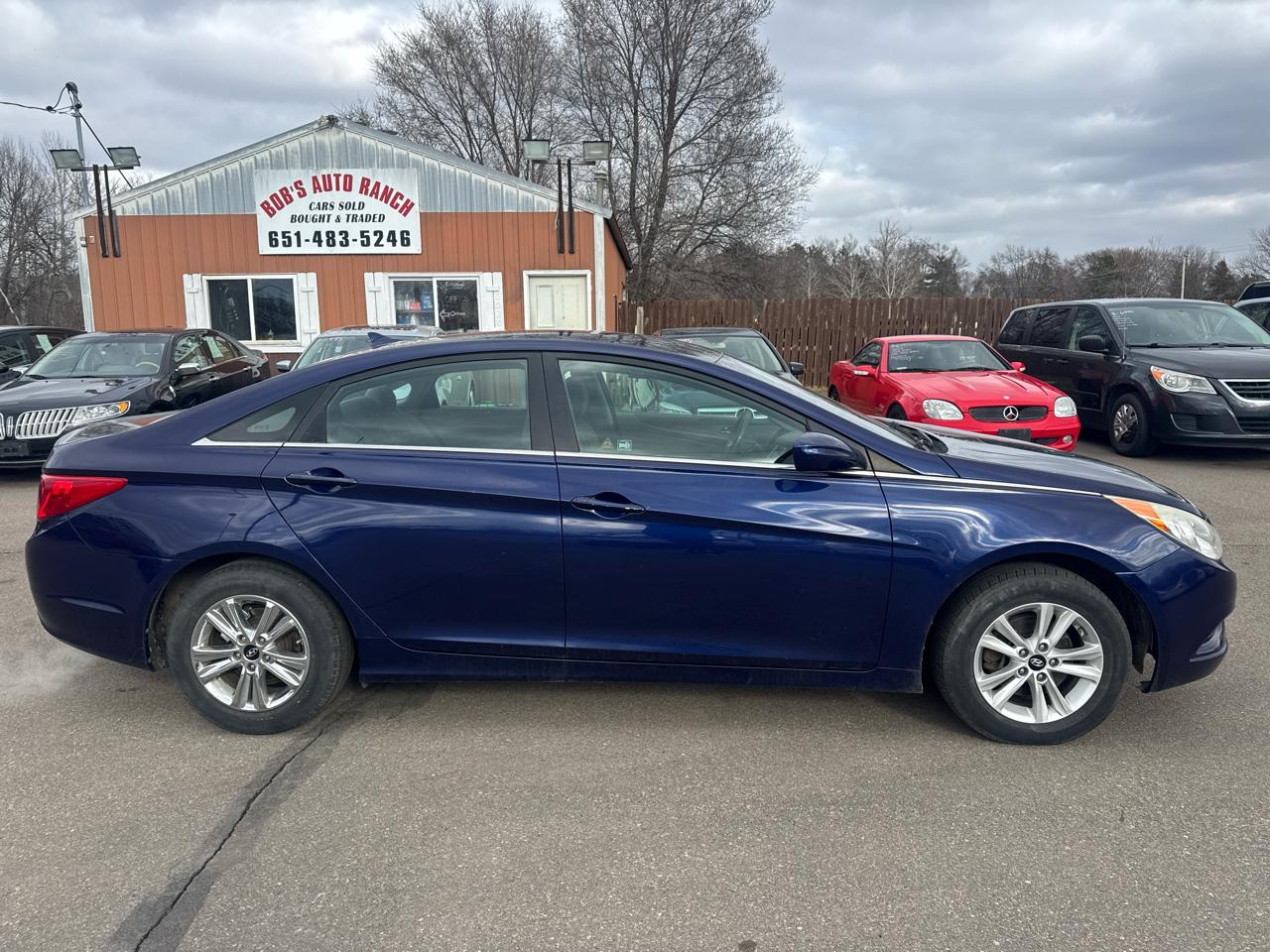 Hyundai Sonata 4dr Sdn 2.4L Auto GLS 2011