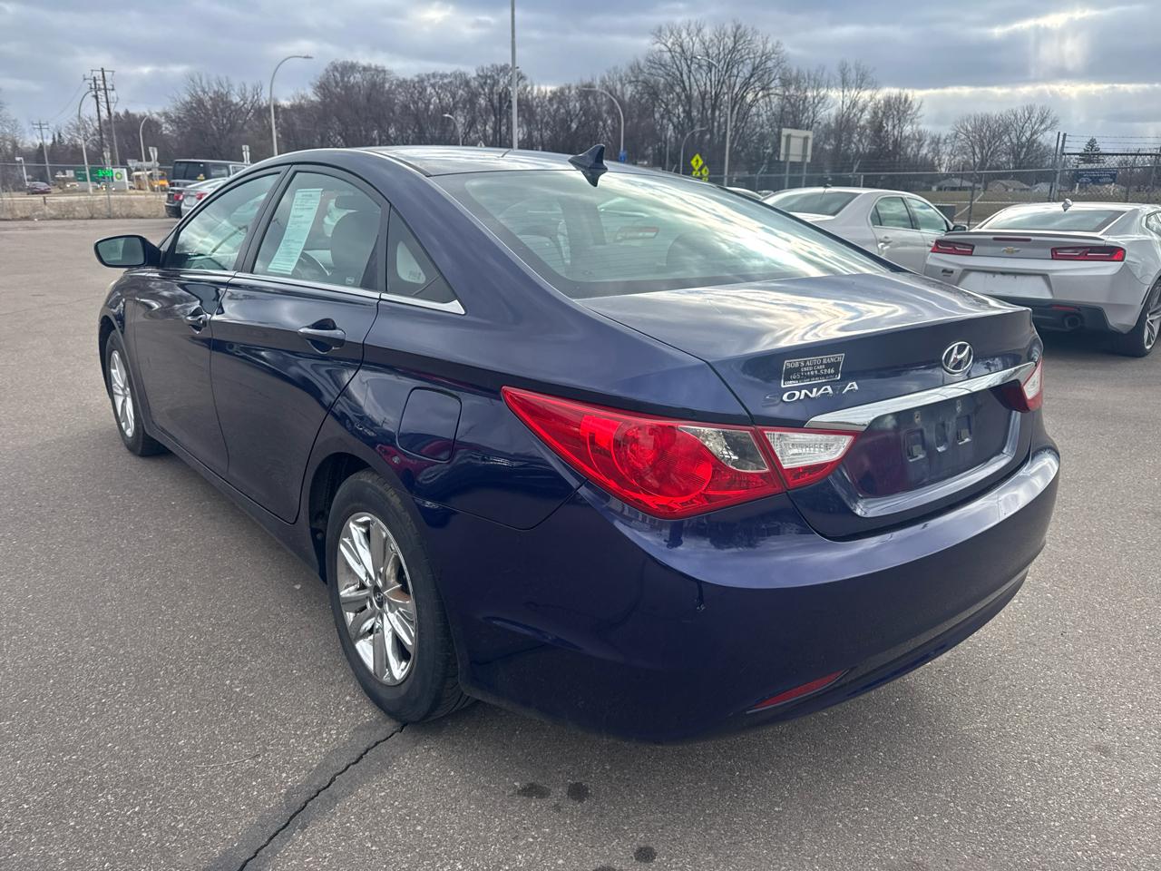 Hyundai Sonata 4dr Sdn 2.4L Auto GLS 2011