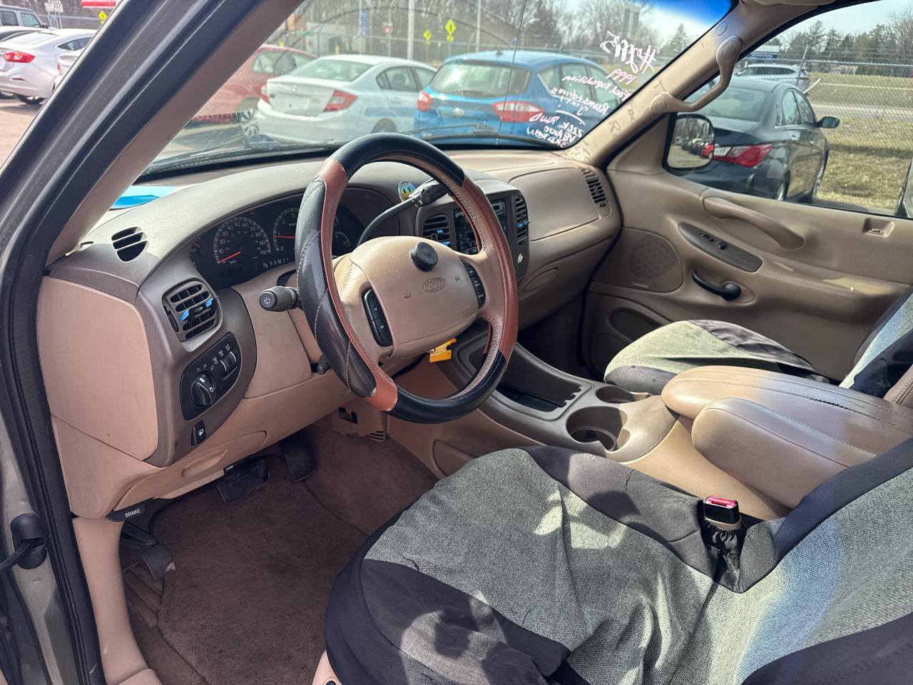 Ford Expedition 119" WB Eddie Bauer 1999