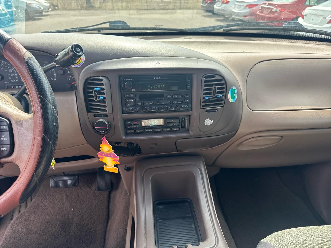 Ford Expedition 119" WB Eddie Bauer 1999