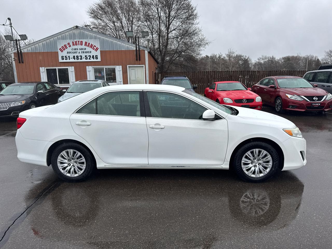 Toyota Camry 2014.5 4dr Sdn I4 Auto SE Sport (Natl) 2014