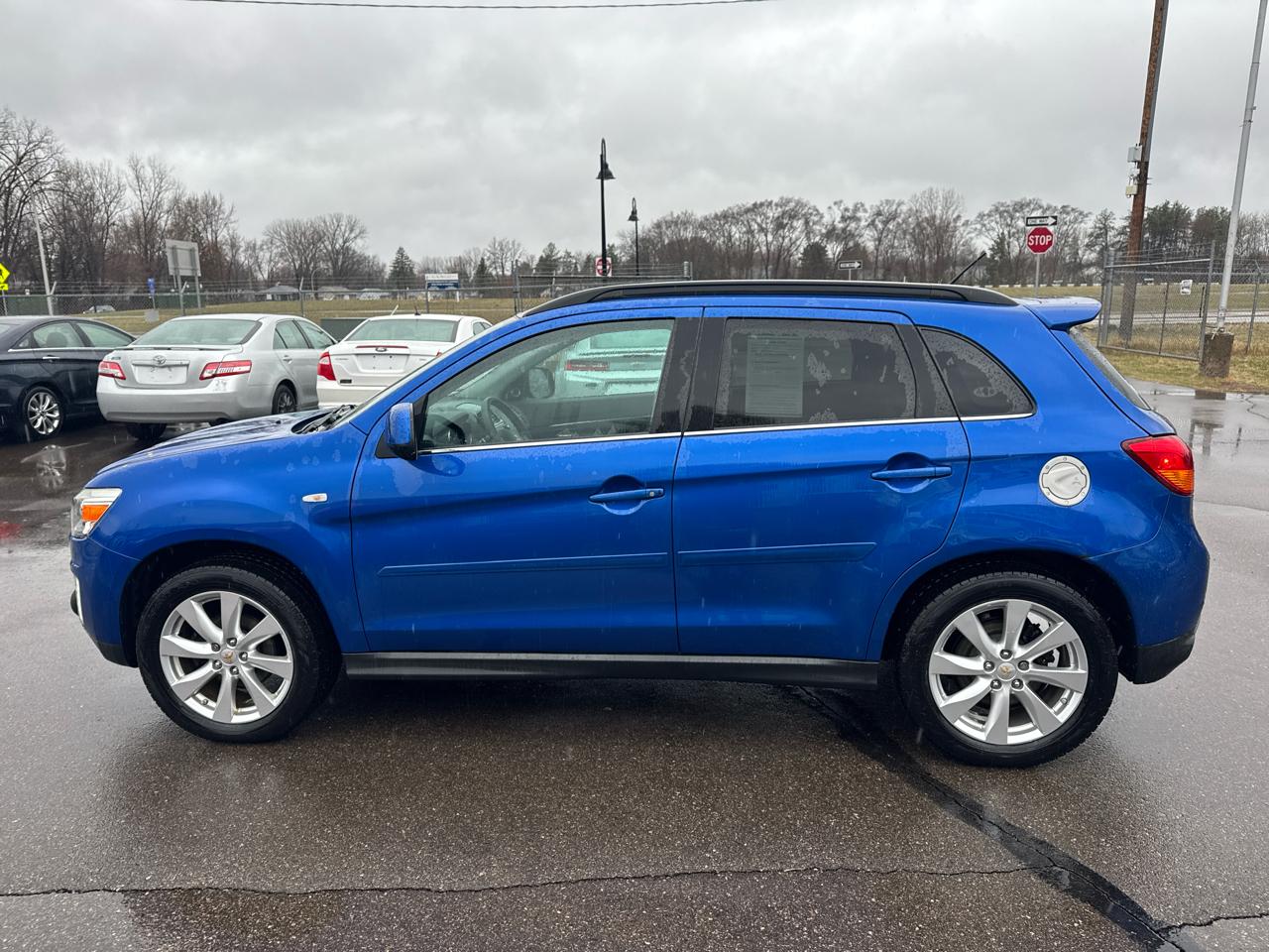 Mitsubishi Outlander Sport AWD 4dr CVT SE 2015