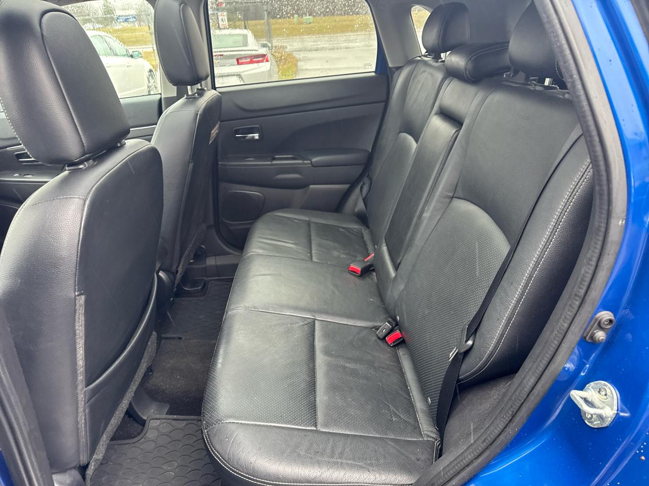 Mitsubishi Outlander Sport AWD 4dr CVT SE 2015