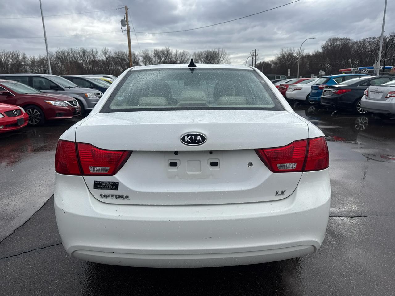 Kia Optima 4dr Sdn I4 Auto LX 2010