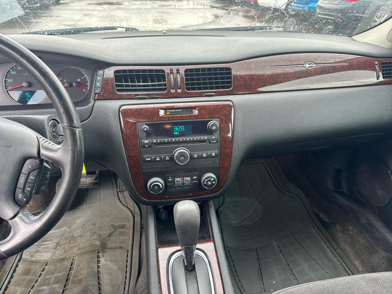 Chevrolet Impala 4dr Sdn LT Fleet 2011