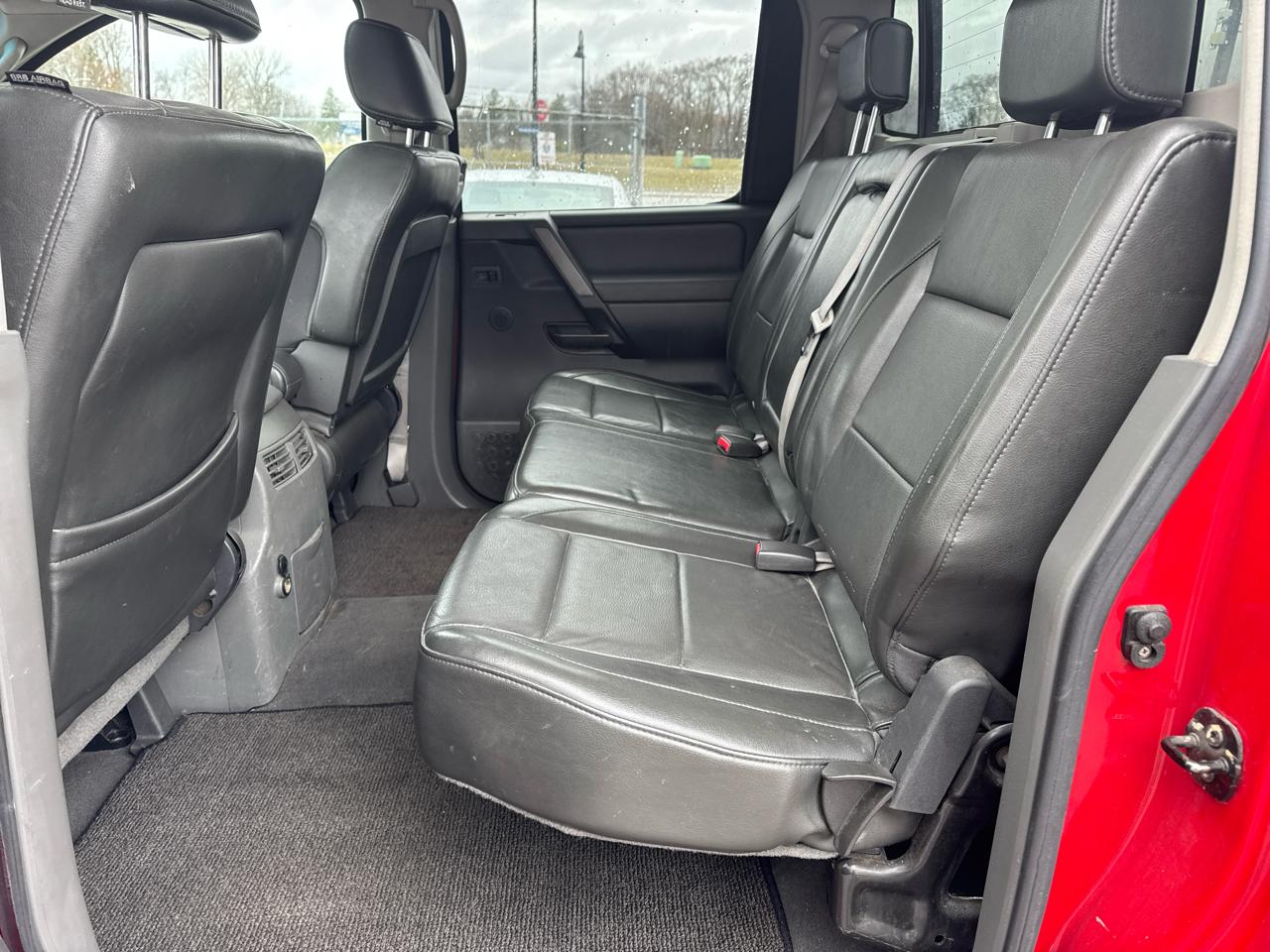 Nissan Titan LE Crew Cab 4WD FFV 2005