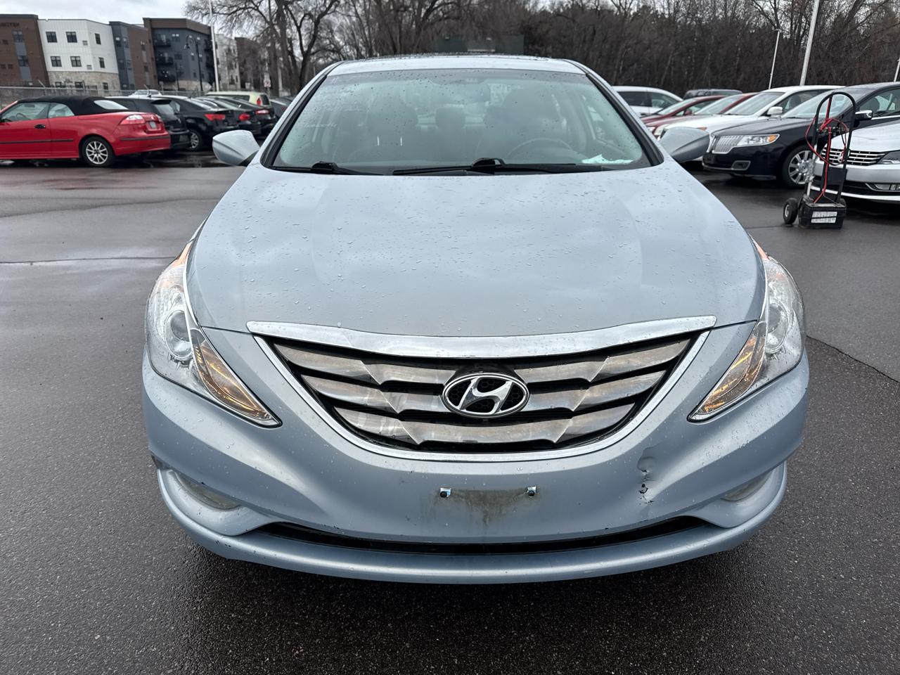 Hyundai Sonata 4dr Sdn 2.4L Auto SE 2013