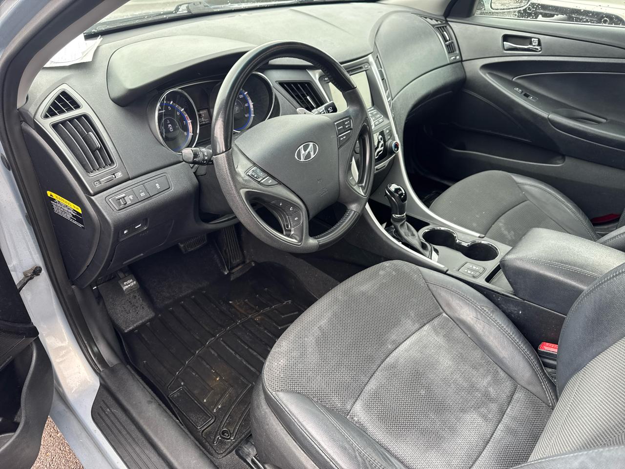 Hyundai Sonata 4dr Sdn 2.4L Auto SE 2013