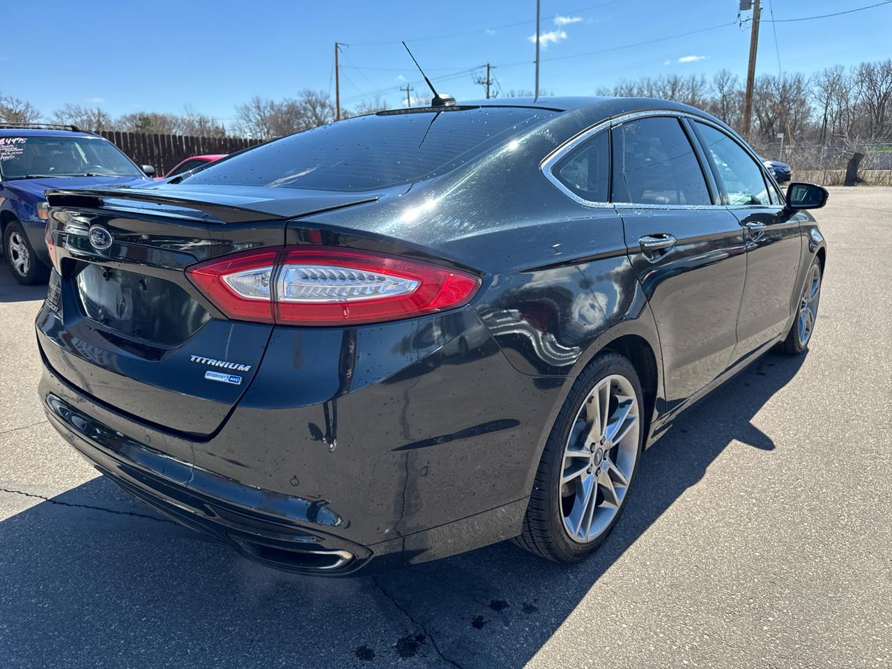 Ford Fusion 4dr Sdn Titanium AWD 2013