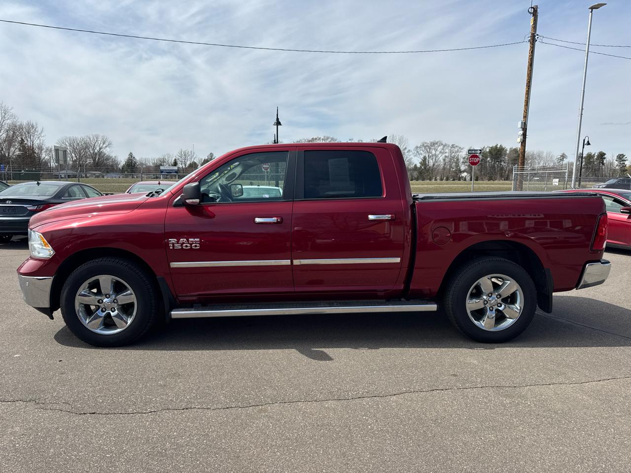 RAM 1500 4WD Crew Cab 140.5" Big Horn 2014