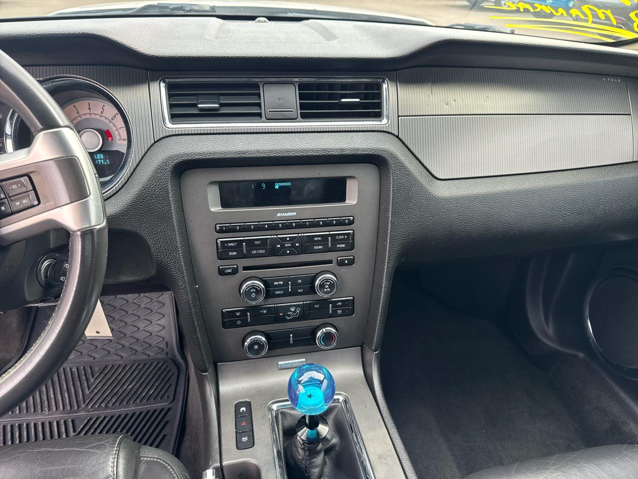 Ford Mustang 2dr Cpe GT 2010