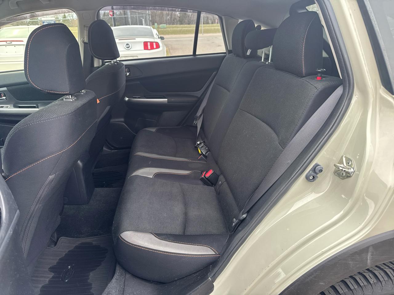 Subaru Crosstrek 5dr CVT 2.0i Premium 2016