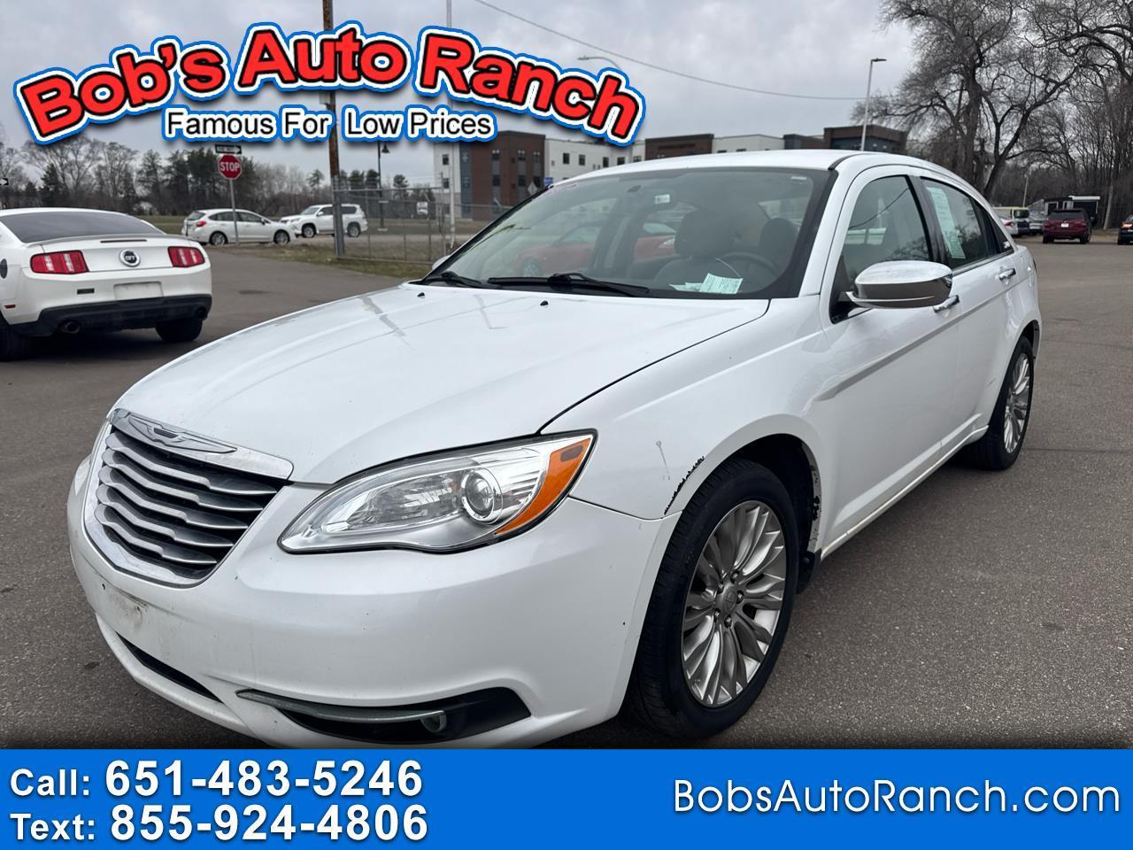 Chrysler 200 4dr Sdn Limited 2011