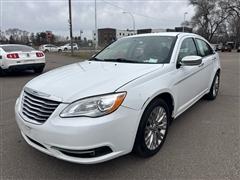 2011 Chrysler 200 