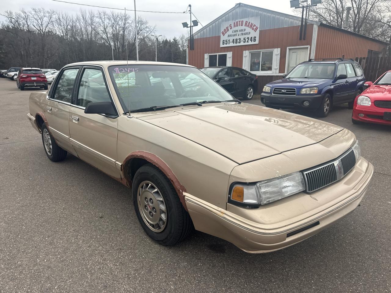 Oldsmobile Ciera 4dr Sedan Series II - R7C 1995
