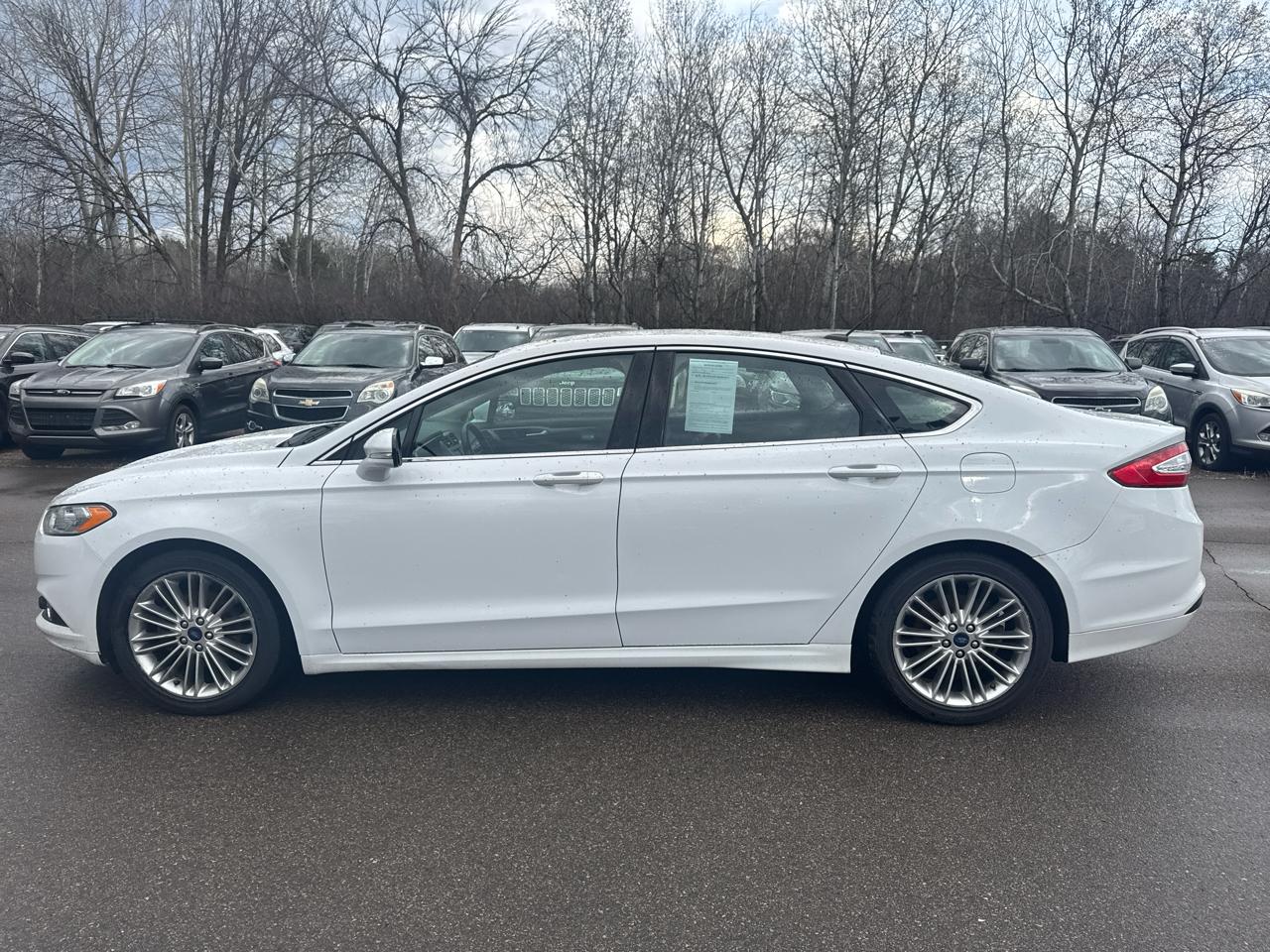 Ford Fusion 4dr Sdn SE FWD 2015
